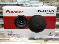 Автомобильные динамики "Pioneer TS-A1696S" / Комплект из 2 штук / Коаксиальная акустика 3-х полосная, 16 См (6 Дюйм.), 600 Вт