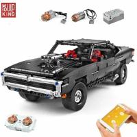 Конструктор Mould King 13081 Muscle Car Доминика Торетто с ДУ и моторизацией, 1098 деталей, техник, подарок для мальчика