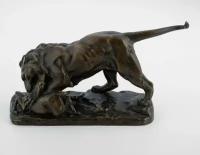 Скульптура "Лев, поедающий антилопу", скульптор Georges Gardet (Жорж Гарде), бронза