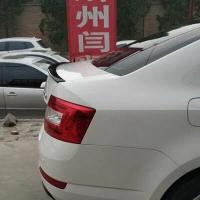 Лип спойлер Шкода Октавия А7 Спойлер на багажник Skoda Octavia A7