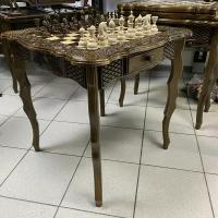 Шахматный столик 60х60 с фигурками ручной работы