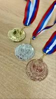 Комплект медалей универсальных 1,2,3 место, металл, диаметр 50 мм, лента триколор 24 мм