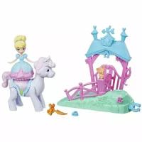 Hasbro Disney Princess E0072 Фигурка Принцесса Дисней c лошадкой