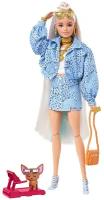 Barbie Extra Puppe mit hellblauem Rock & Jacke (blonde Haare)