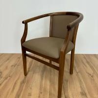 Стул-кресло из массива дерева "Капри 6" (кожзам Nappa 233 / тон 4 - Светлый орех)