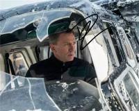 Автограф Дэниел Крейг Джеймс Бонд - Автограф Daniel Craig James Bond - Фото с автографом, Подписанная фотография, Автограф знаменитости, Подарок, Автограмма, Размер 20х25 см