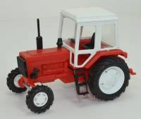 Масштабная модель "МОМ" Трактор МТЗ-82 (пластик) красный/белый, 1:43