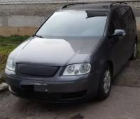 Зимняя накладка на решетку радиатора VW Touran 2003-2006