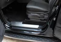 Накладки на внутренние пороги VW Amarok 2010+