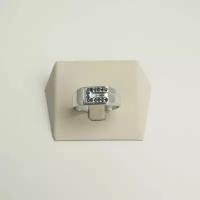 Серебряное кольцо (серебряная печатка) с натуральными сапфирами, серебро 925 пробы, 22,0 размер