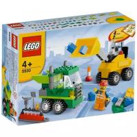 Конструктор LEGO Bricks and More 5930 Строим дороги