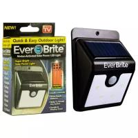 Фонарь настенный EverBrite на солнечных батареях с датчиком движения 20 диодов