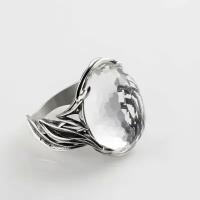 Праздничное роскошное кольцо из серебра с горным хрусталём
