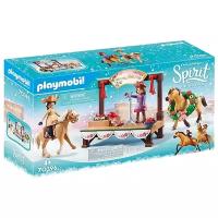 Набор с элементами конструктора Playmobil Spirit Riding Free 70396 Рождественский концерт, 92 дет