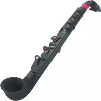 NUVO jSax (Black/Pink) Саксофон, строй С (до) (диапазон - полторы октавы), материал - АБС-пластик цвет - чёрный/розовый, в комплекте - кейс, таблица аппликатур jSax, крышка мундштука, два язычка NUVO