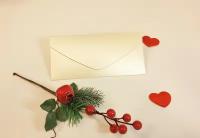 Подарочный конверт для денег с открыткой для подписи ручной работы на магнитной застежке. Размер 85х180 мм . Цвет Волшебная свеча( кремовый перламутр)