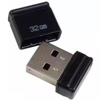 USB-накопитель Qumo 32GB, USB 2.0 (черный)