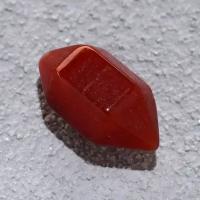Заготовка для творчества "Кристалл красный агат", натуральный камень, 0,8х1,5 см