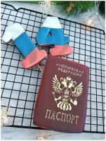 Пряники имбирные в виде паспорта и цифр 14 (на торт)