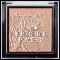 Wet n Wild Пудра-хайлайтер MegaGlo Highlighting Powder, Тон E321b precious petals