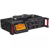 Портативный рекордер Tascam DR-70D