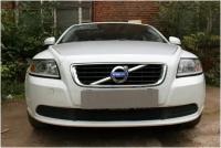 Защитная сетка радиатора низ черная Volvo S40 (2007-2012) рестайлинг / съемная решетка на бампер Вольво S40