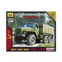 Сборная модель ZVEZDA Советский армейский грузовик Урал 4320 (7417) 1:100