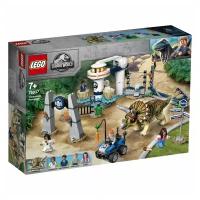 Конструктор LEGO Jurassic World 75937 Нападение трицератопса, 447 дет