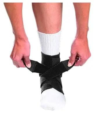 Mueller Бандаж на голеностоп Adjustable Ankle Support