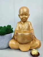Статуэтка интерьерная Будда мальчик с чашей в декоре "Golden Ochre" ("Золотая Охра")
