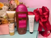 Набор косметический для ухода за телом / Гель для душа женский Bourjois Paris + Крема питательные