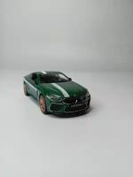 Модель автомобиля BMW M8 коллекционная металлическая игрушка масштаб 1:24 светло-зеленый