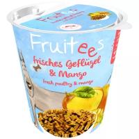 Лакомство для собак Bosch Fruitees с мясом птицы и манго