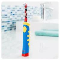 Электрическая зубная щётка Oral-B Mickey for Kids D12.513.1K, type 3709, 7000 об/мин, АКБ