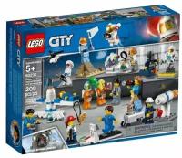 Конструктор LEGO City Комплект минифигурок Исследования космоса (LEGO 60230)