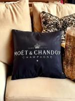 Подушка Moеt & Chandon Черно-белая