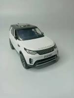Модель автомобиля Land Rover Discovery коллекционная металлическая игрушка масштаб 1:24 белый