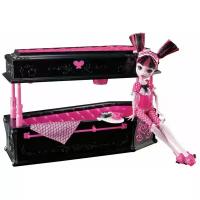 Набор Monster High Дракулаура с кроватью, 27 см, BDC40