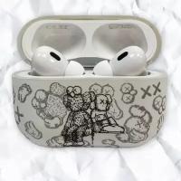 Чехол для наушников AirPods Pro белый