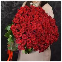 Букет цветов живые 101 красная роза Ред Наоми 60 см
