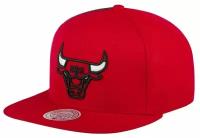 Бейсболка с прямым козырьком MITCHELL NESS HHSS2991-CBUYYPPPRED1 Chicago Bulls NBA, размер ONE