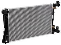 Радиатор охлаждения для автомобилей Avensis (03-) 2.0i AT LRc 19H0 LUZAR