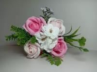 Букет композиция из мыльных цветов ручной работы "Розы+сакура" 5шт