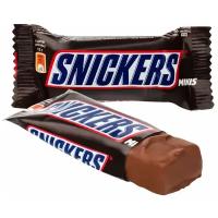 Конфеты шоколадные SNICKERS minis, весовые, 1 кг, картонная упаковка, 57236