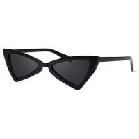 Солнцезащитные очки винтажные черные