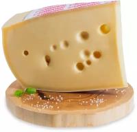 Сыр из коровьего молока Emmental 45% выдержанный Margot Fromages Россия, бзмж, 100 г