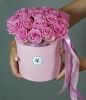 Розы розовые 25 штук,"Аква" в коробке