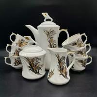 Сервиз чайный, украшенный цветочным декором на 6 персон (9 предметов), фарфор