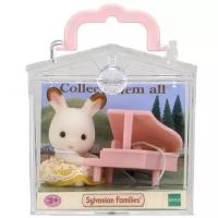 Игровой набор Sylvanian Families Младенец в сундучке 5202