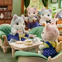 Sylvanian Families Набор "Семья Котов Кeрл" 2150